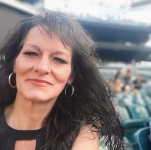 Meet your Posher, Tonya